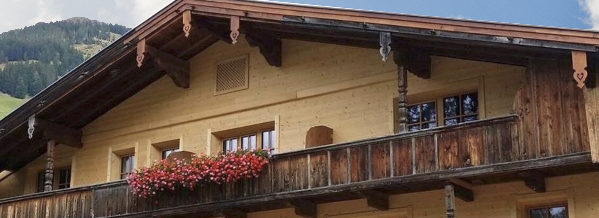 Appartementhaus Innerthal im Sommer